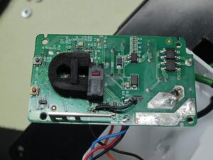 Kasa HS-200 switch insides